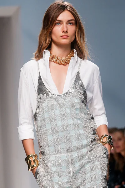 Look 79